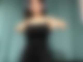 Kira's Live Sex Cam Show