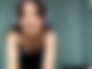 Kira's Live Sex Cam Show