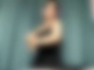 Kira's Live Sex Cam Show