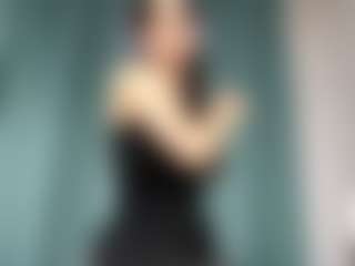 Kira's Live Sex Cam Show
