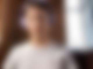 Kira's Live Sex Cam Show