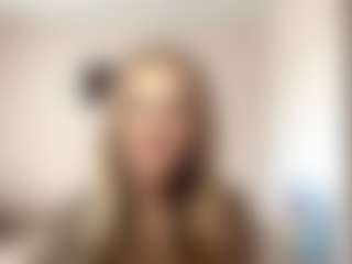 Live cam show with PollyDirusso - Camel Toe on Dare Cams