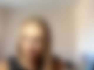 PollyDirusso's Live Sex Cam Show
