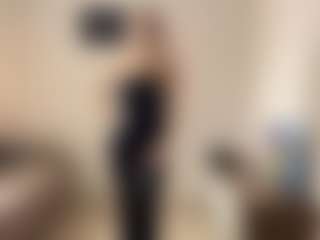 Live cam show with PollyDirusso - New Big Ass on Stripli.com