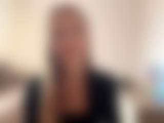 Live cam show with PollyDirusso - Shaved Pussy Teen (18+) on liverealitysex.com