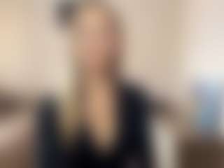 Live cam show with PollyDirusso - Ass Clapping on Camsoda
