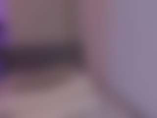 samantha-wilden's Live Sex Cam Show