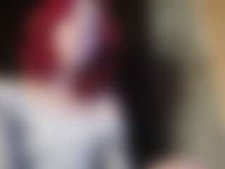 Live cam show with Lina - New Petite on Dare Cams