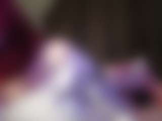 Live cam show with Lina - College Brown Hair on Gym Cam Girls