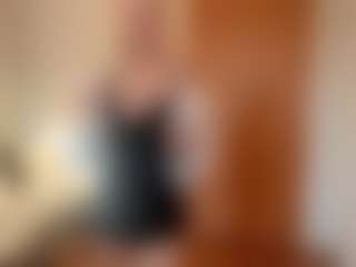 Live cam show with SoKrishnan - Red Hair Teen (18+) on boobsie.com