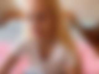 Live cam show with SoKrishnan - Tease Red Hair on sexylive.show