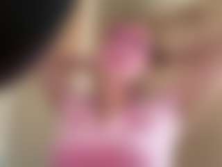 Live cam show with TrudieIdleburg - New Lush on SmokeAndPoke