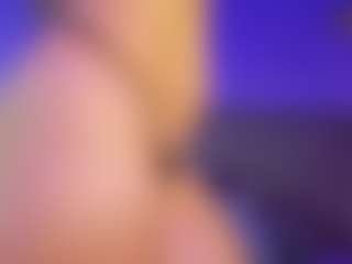 Anne Dixie's Live Sex Cam Show