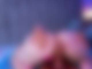 Live cam show with Anne Dixie - Ride Torso on livesuperchat.net