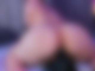 Anne Dixie's Live Sex Cam Show