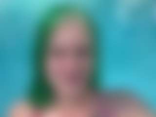 bambiedoll99's Live Sex Cam Show