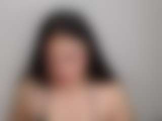 Live cam show with breendda - Drinking on Dolls Live