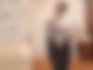 Live cam show with JulioWindon - Teen (18+) on 1on1-livenow