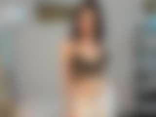 LesiaHailstone's Live Sex Cam Show