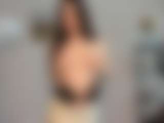 LesiaHailstone's Live Sex Cam Show