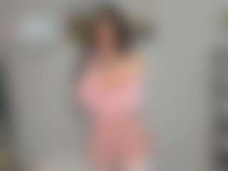 Live cam show with LesiaHailstone - Granny Lovense on Camming Site