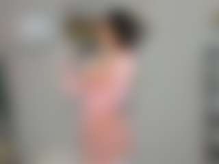 Live cam show with LesiaHailstone - Granny on Camming Site