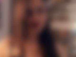LesiaHailstone's Live Sex Cam Show
