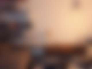 Live cam show with LesiaHailstone - Thin on Instabang