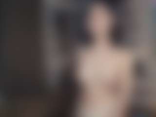 Live cam show with LesiaHailstone - Bikini on StripNow