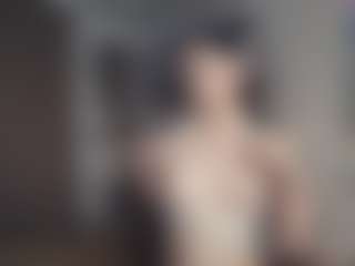 Live cam show with LesiaHailstone - Athletic on x69.live