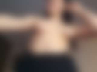 LesiaHailstone's Live Sex Cam Show