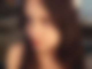 Live cam show with LesiaHailstone - Average on xDating