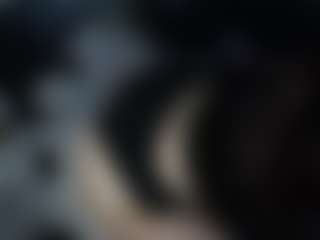 Live cam show with LesiaHailstone - Bikini on xxxlivecams.org