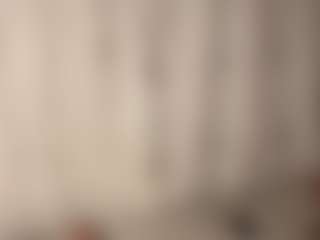 liaxrosse's Live Sex Cam Show