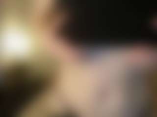Live cam show with LiliVenom - New Shaved Pussy on Streamer API
