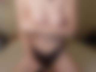 LiliVenom's Live Sex Cam Show