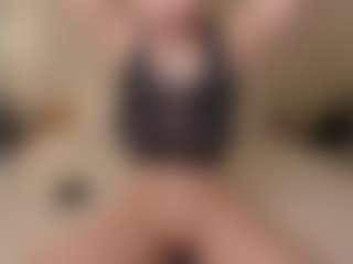 LiliVenom's Live Sex Cam Show