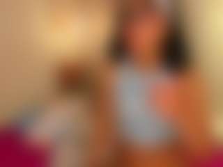 Live cam show with Madisson-Thompson - Strip Teen (18+) on CamClone
