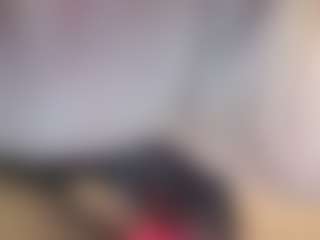 Live cam show with Mckenzie69er - New Shaved Pussy on Camsoda