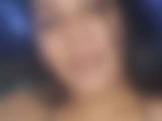 Live cam show with Mckenzie69er - Interactivetoy Mature on CamwithHer