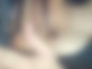 Live cam show with Mckenzie69er - Mature on Instabang