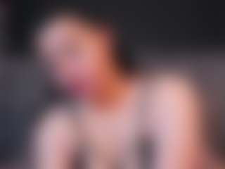 Live cam show with Mia-Blakee - New Small Tits on SpankPalCams