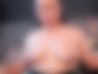 Mia-Blakee's Live Sex Cam Show