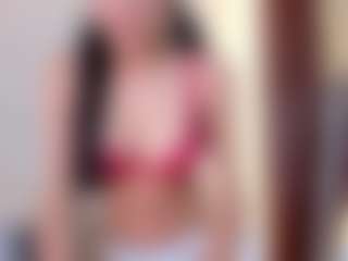Live cam show with Miia-moretti - Normal on Mixed Magazine Live