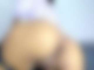 Live cam show with Miia-moretti - Brown Eyes on Camiplay Live