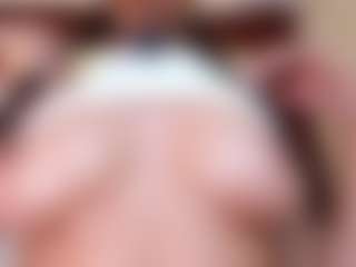 Live cam show with Miia-moretti - White Lovense on Ass Tok | colombia