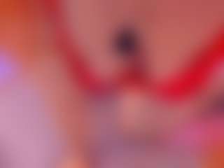 Live cam show with niacassell - Petite on Milfs Live