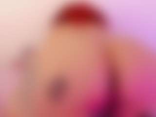 Live cam show with niacassell - Middle Aged on liverealitysex.com