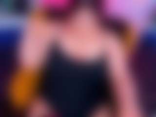 Live cam show with SienaWest - Hairy Pussy on Strip Flash - Live Sex Shows
