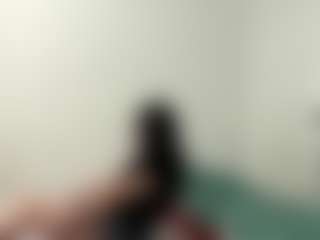 Live cam show with Hikari - Athletic Bedroom on Camsoda